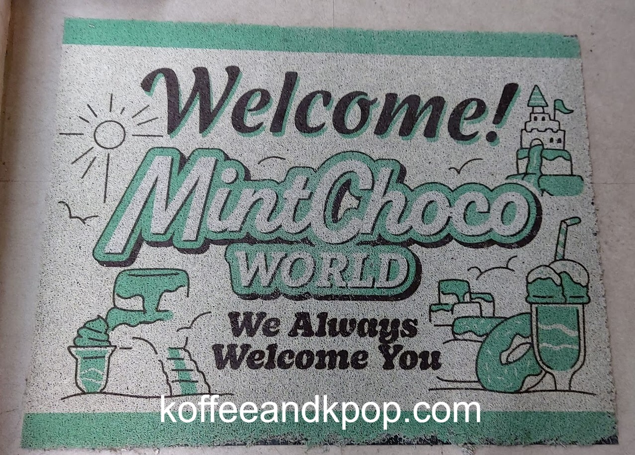 Cafe Review: Mint Choco World, Yeonnam-Dong – Koffee & Kpop